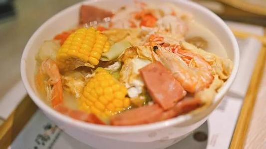 小汤主麻辣烫，一个品味十足的麻辣烫